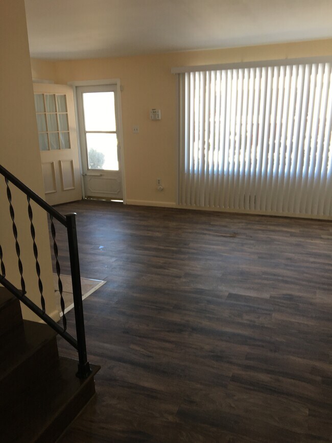 Foto del edificio - 2376 S 10th St