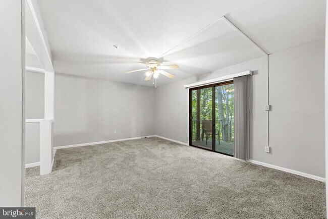 Foto del edificio - 7 Thomas McKean Bldg