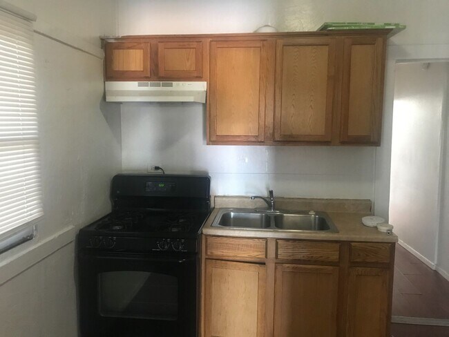 Foto del edificio - Phoenix 2 Bedroom