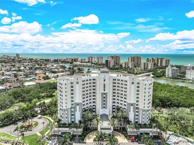 Foto del edificio - 300 Dunes Blvd
