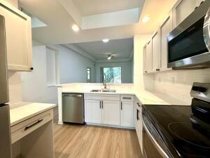 Foto del edificio - 3220 N Haverhill Rd
