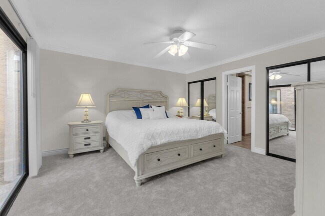 Building Photo - 168 Cam Arroyo S