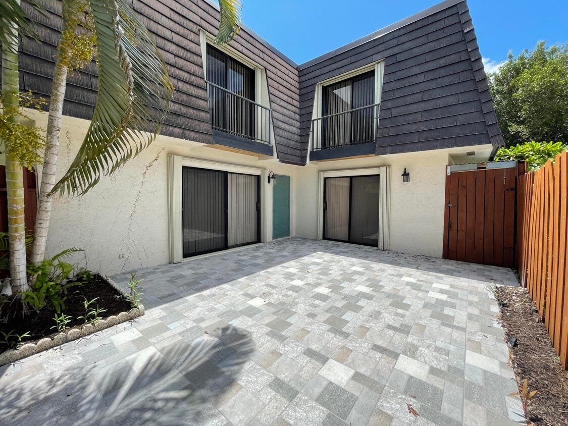 Foto principal - 326 Jupiter Lakes Blvd