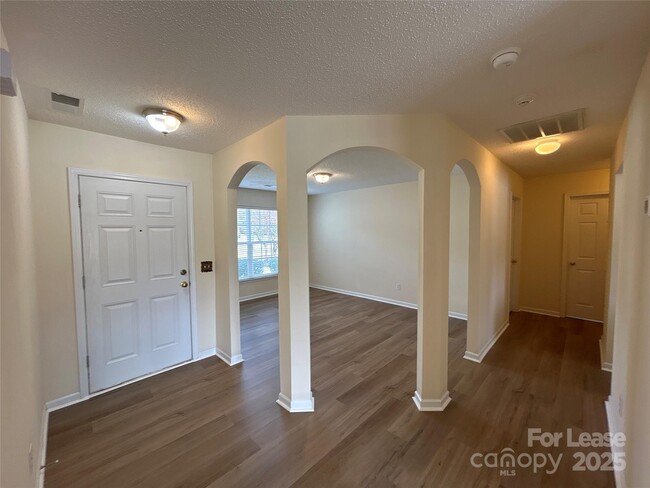 Foto del edificio - 13340 Arbor Meadows Ct