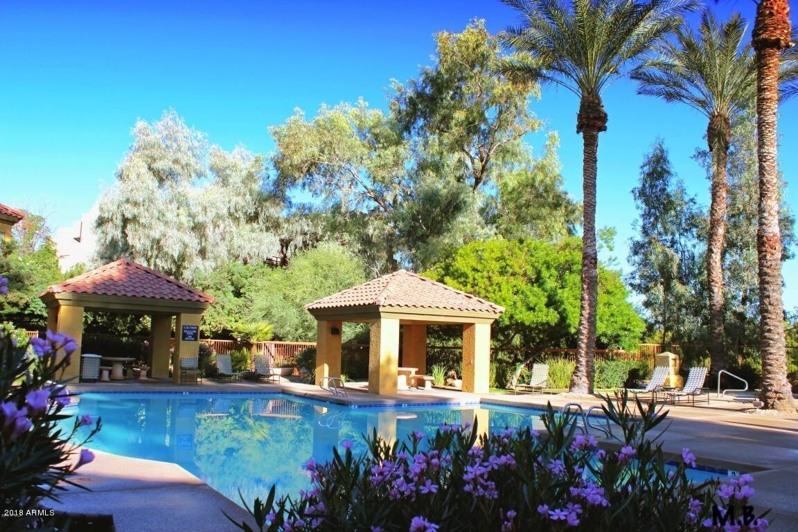Primary Photo - 4925 E Desert Cove Ave