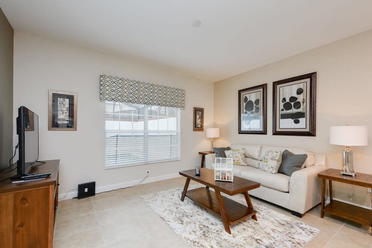 Foto principal - 4815 Brier Rose Ln