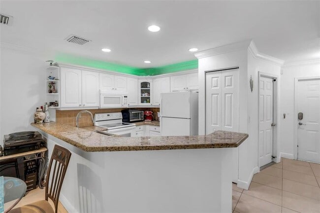 Foto del edificio - 1534 NW 45th St