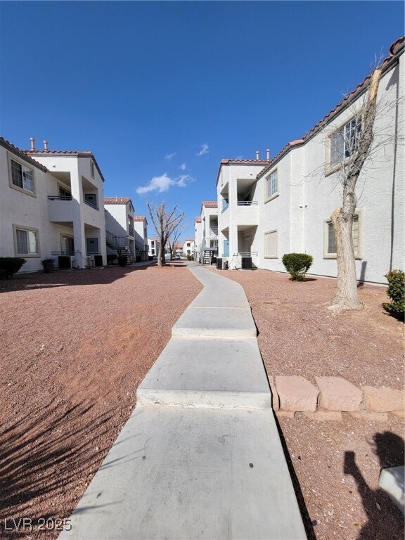 Foto del edificio - 3318 N Decatur Blvd