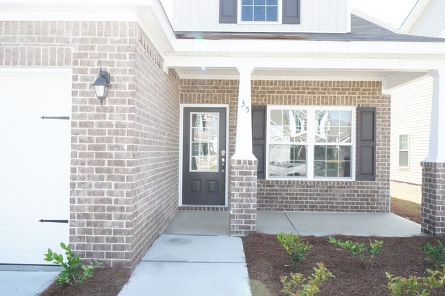 Foto del edificio - Available Now!