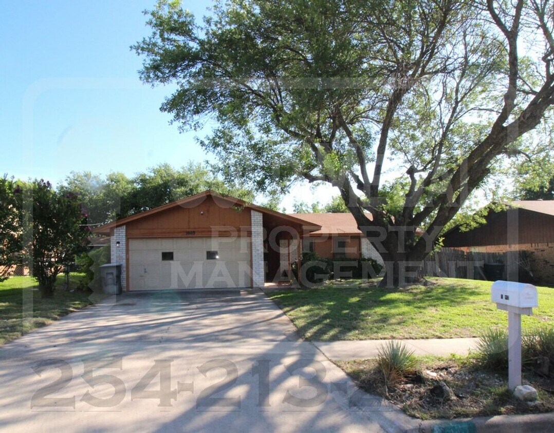 Primary Photo - 1603 Missouri Ave