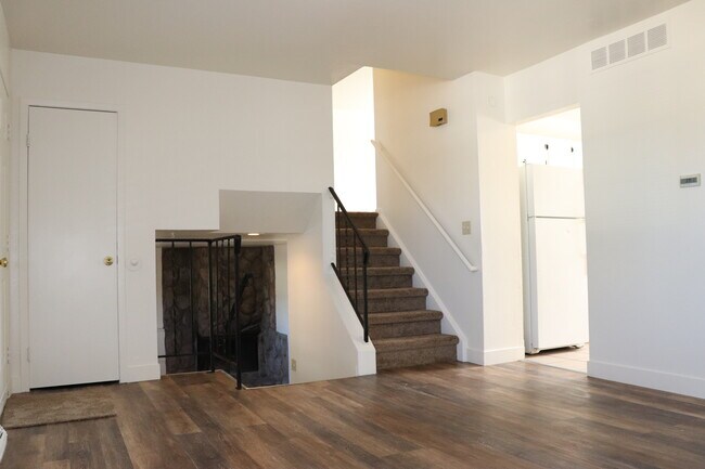 Building Photo - 4790 S Ouray St