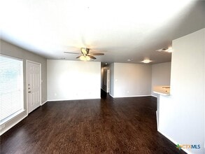 Building Photo - 2744 FM1044