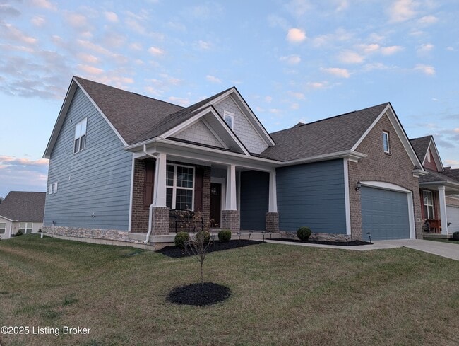 Building Photo - 2861 Hamilton Springs Dr