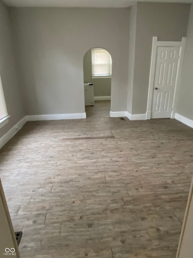 Building Photo - 2838 Boulevard Pl