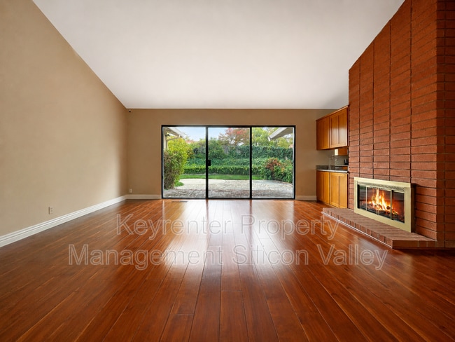 Building Photo - 4115 Beebe Cir