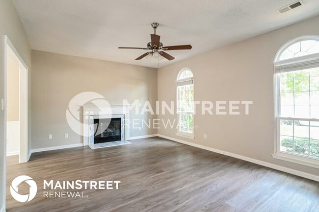 Foto del edificio - 8102 Hunley Ridge Rd