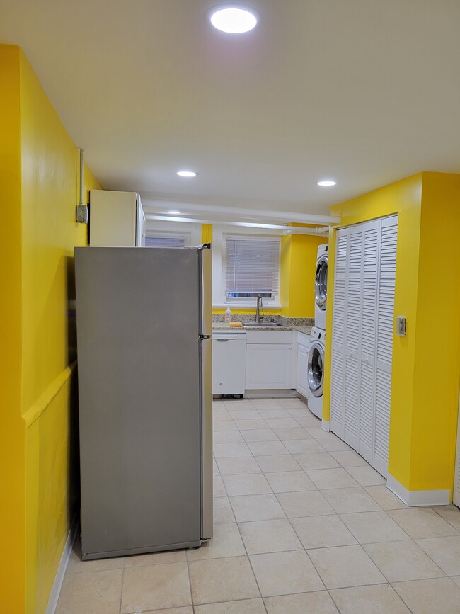 Photo - 1833 Vermont Ave NW House