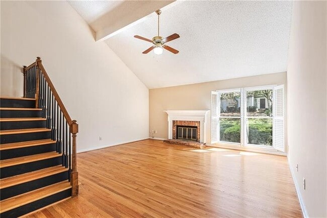 Building Photo - 1617 Defoors Walk NW
