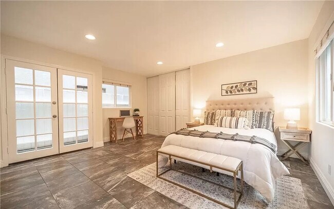 Foto del edificio - 919 Alabama St