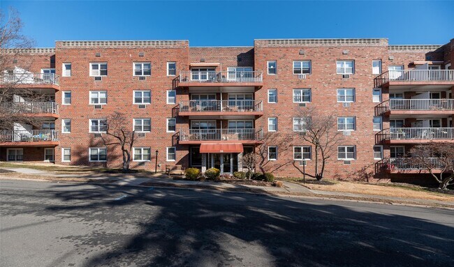 Foto del edificio - 38 4th Ave