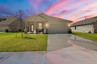 Building Photo - 622 Little Cypress Ln