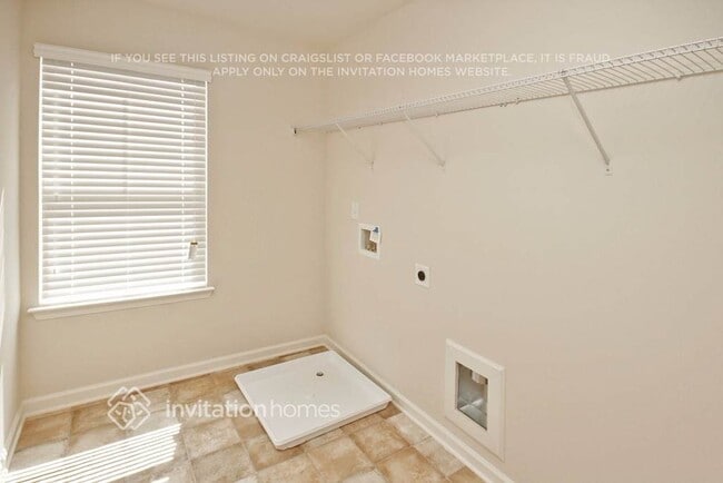 Building Photo - 4312 Violet Way Ct