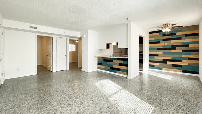 Foto del edificio - 3312 Myrle St