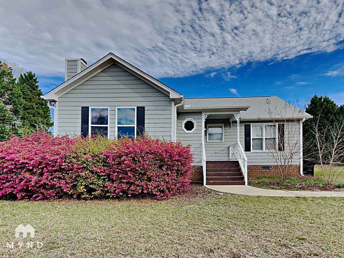 Foto principal - 1112 New Castle Ct