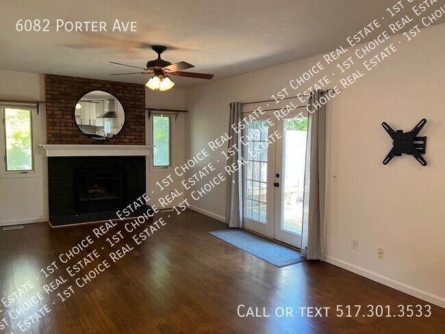 Foto del edificio - 3-BDR 2-BTH House w/ Office, Den, Fenced Y...