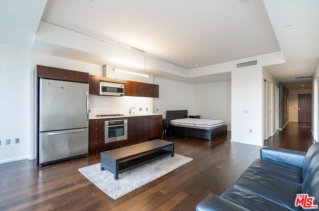 Foto del edificio - 1155 S Grand Ave
