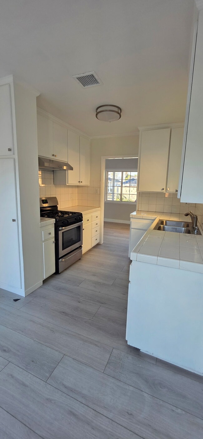 Foto del edificio - 17606 Bessemer St