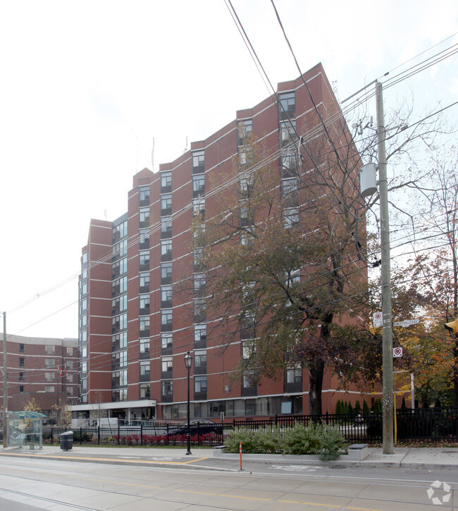 Building Photo - Copernicus Lodge