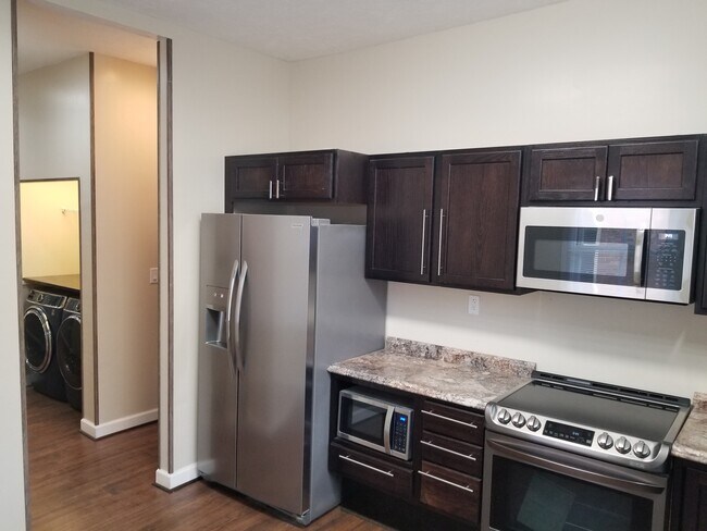 Handicap Kitchen - 805 8th St
