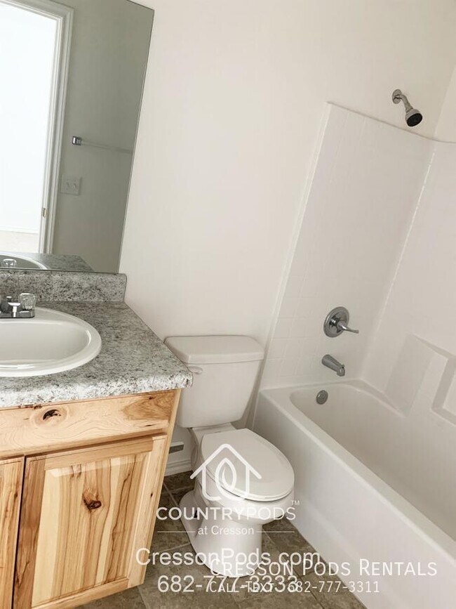 Foto del edificio - 9071 Hines Cir