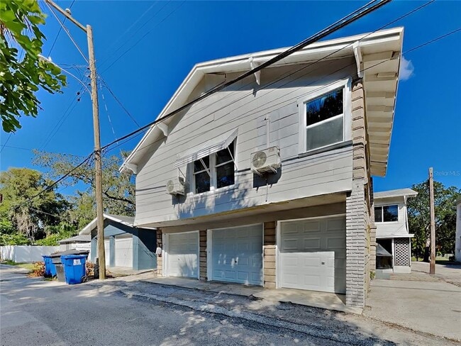 Building Photo - 2624 12th St N