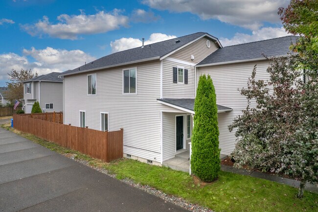 Foto del edificio - 2125 178th Street Ct E