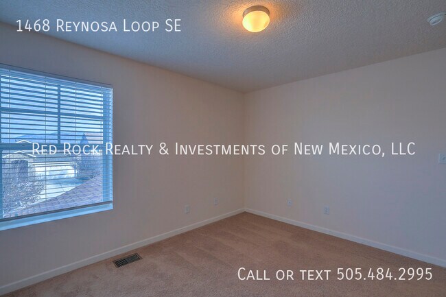 Building Photo - Spacious 2 Story Home in Cabezon!
