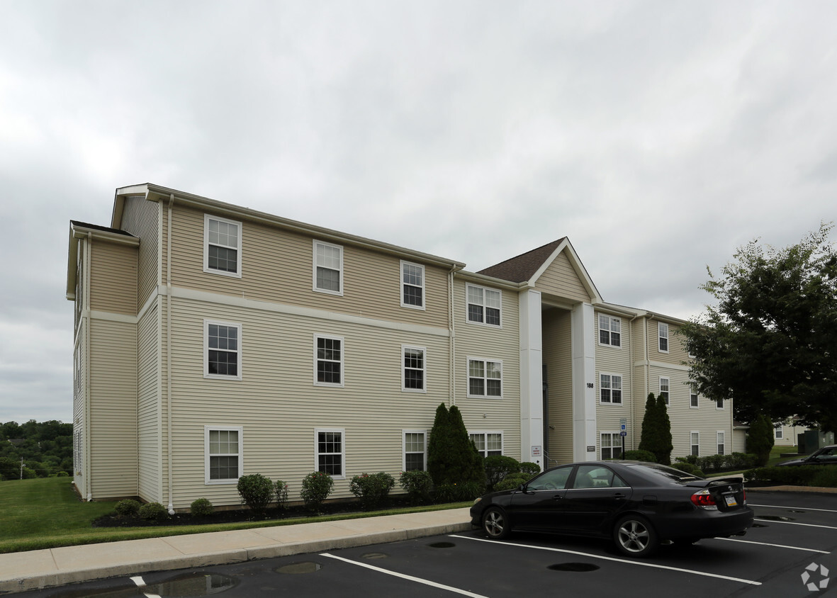 Building Photo - Village Apartments