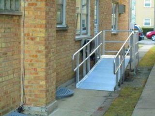 Foto del edificio - 5219 N Reserve Ave