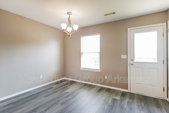 Building Photo - 1171 Brigade Blvd
