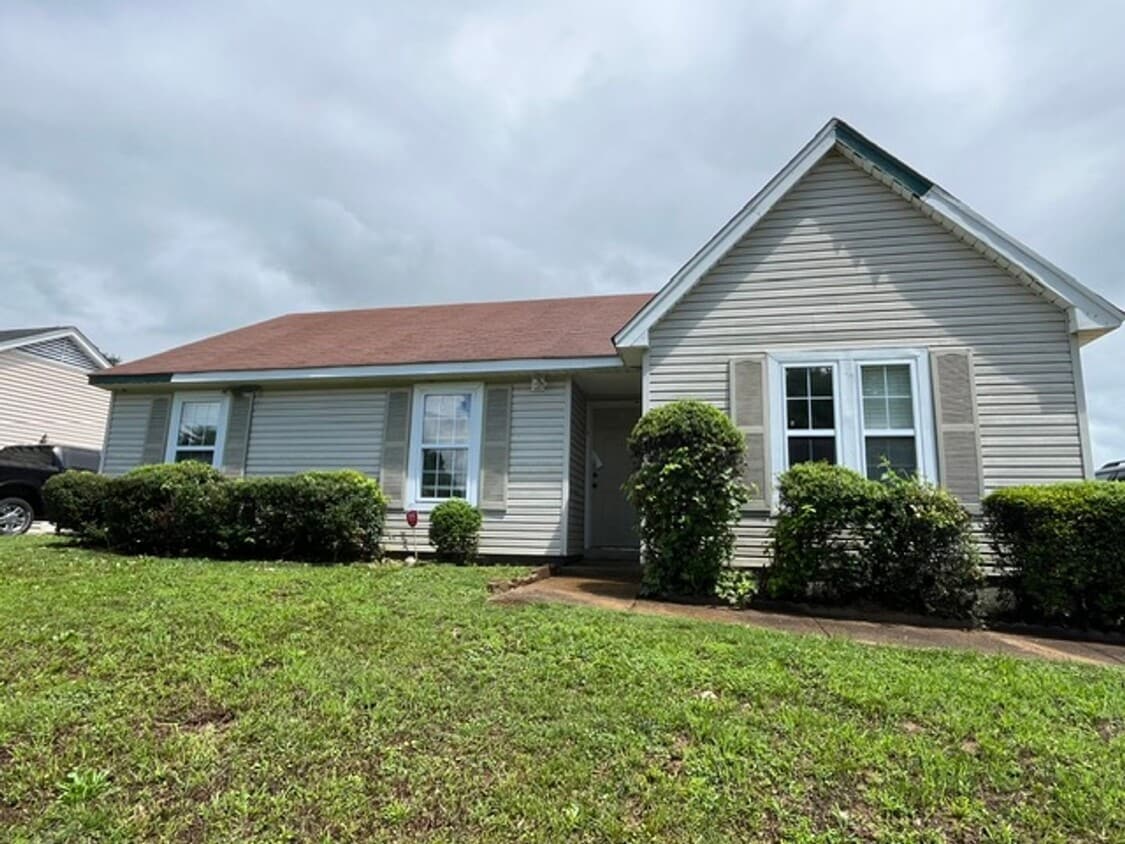 Renovated 3 Bedroom 2 Bath Home for Rent!! - Renovated 3 Bedroom 2 Bath Home for Rent!!