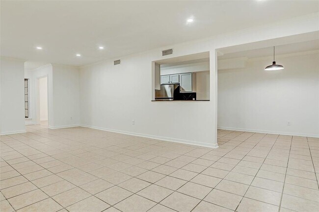 Foto del edificio - 705 Harold St