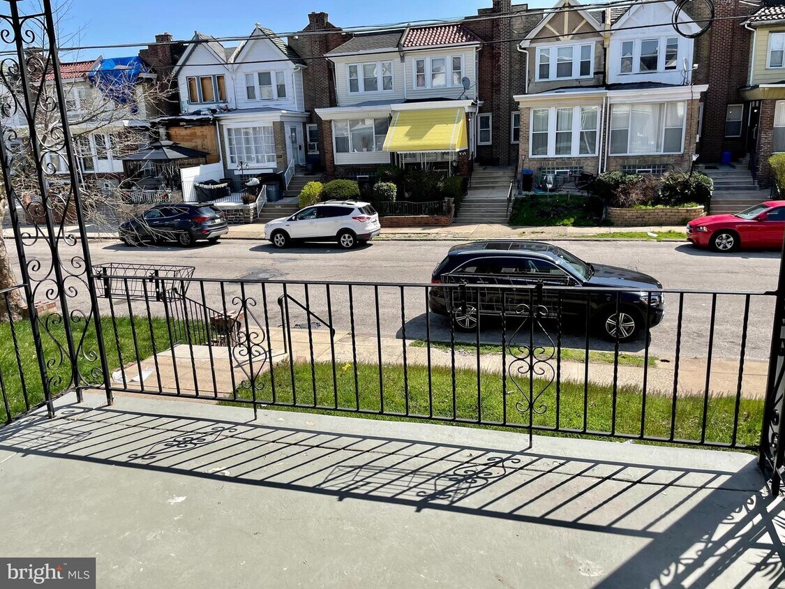 Primary Photo - 6734 N 17th St