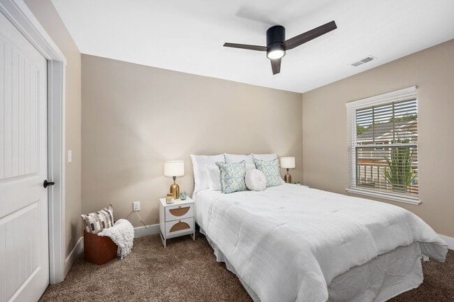 Primrose 2 Bed/2 Bath 1350 sqft - The Flats of Acme Village Primrose 2 Bed/2 Bath 1350 sqft - The Flats of Acme Village