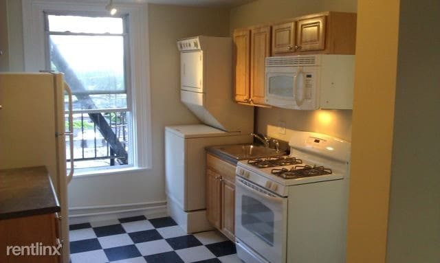 Building Photo - 713 W 33rd St