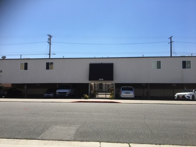 Front Building - 1430 College View Dr