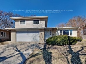 Building Photo - 1035 Iowa St