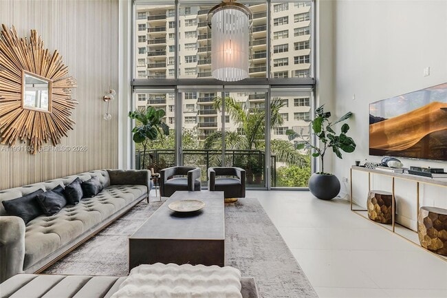 Building Photo - 6000 Collins Ave