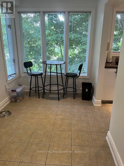 Building Photo - 1591 Hidden Valley Rd