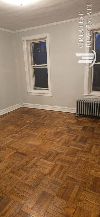 Foto principal - 3 bedroom in BROOKLYN NY 11236